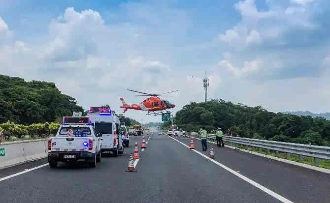 丹棱高速公路汽车救援案例